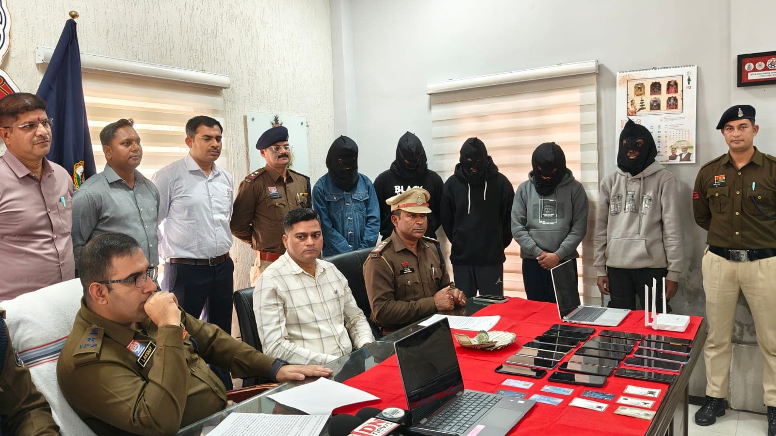 Khairagarh Police का ऑनलाइन सट्टा नेटवर्क पर बड़ा एक्शन, गुरुग्राम से 5 आरोपी गिरफ्तार